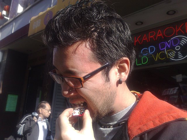 678918047207_0_bg.jpg