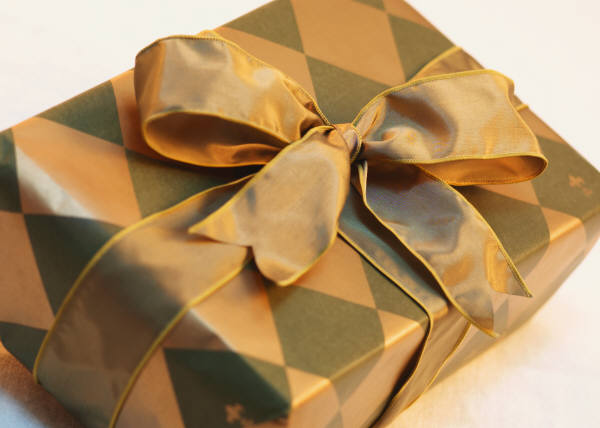 giftwrap.jpg