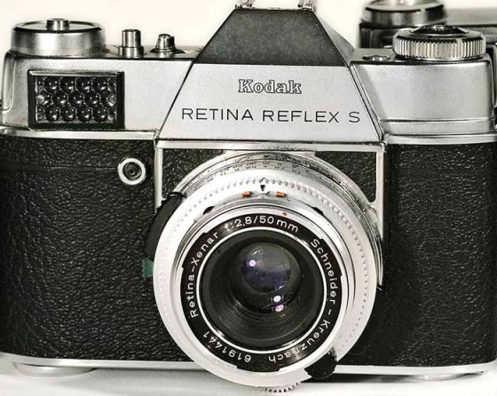 reflex_s_2w.jpg