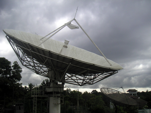 radar dish