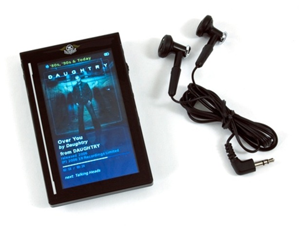 Slacker_8GB_WiFi_Internet_Radio_Player_with_40_StationsxgeStandard