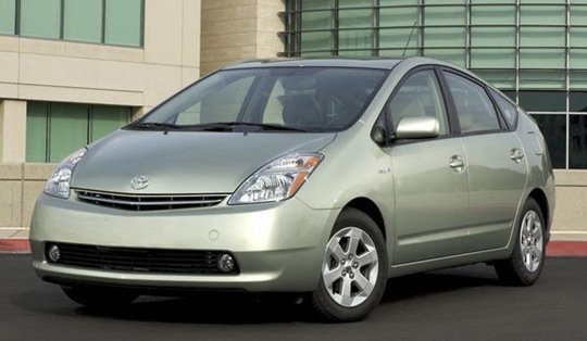 2008-toyota-prius-hybrid.jpg