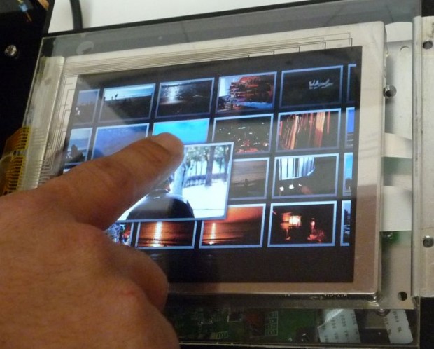 mitsubishi_3d_touch_panel2