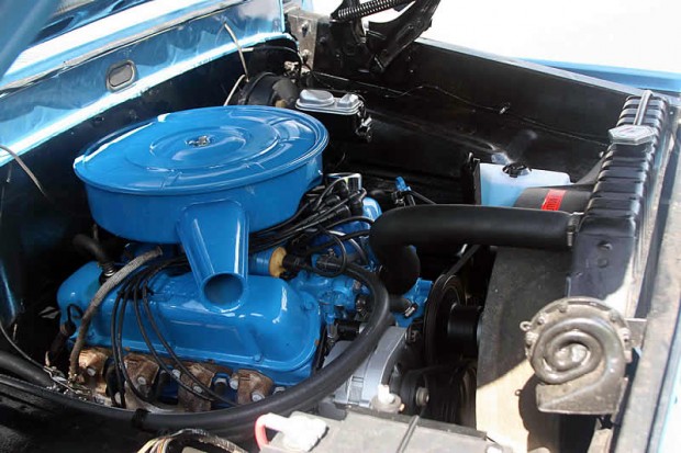 engine-compartment-truckjpg