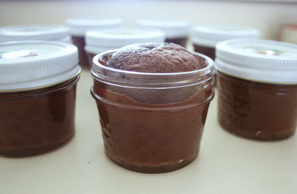 cake-in-a-jar