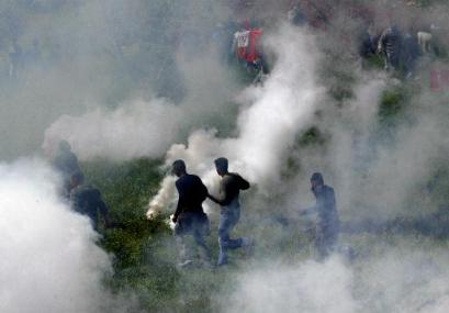 teargas2-708383