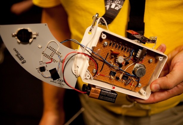 badge_hacking_6
