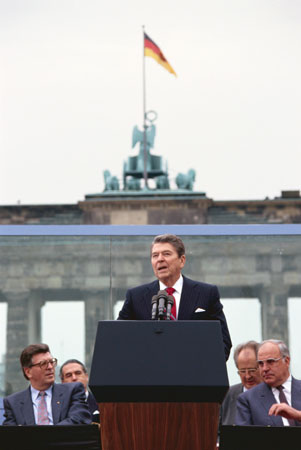 reagan-brandenburg