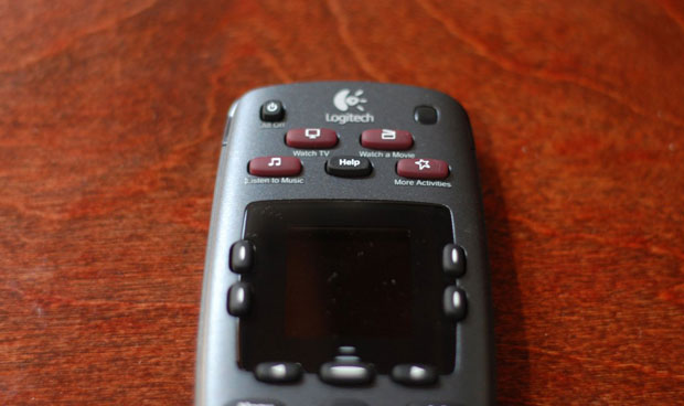 logitech-harmony-700