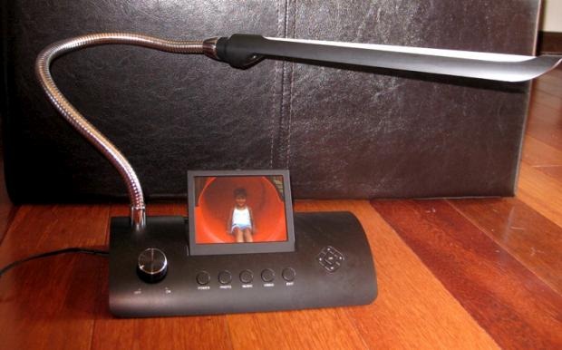Sungale-desk-lamp
