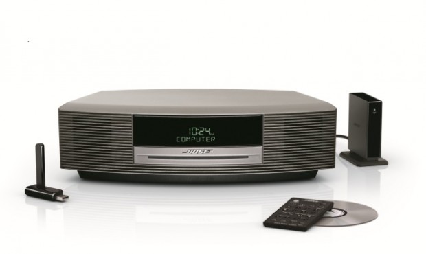 Wave music system with SoundLink_Beauty 1 (Front View w Accessories)