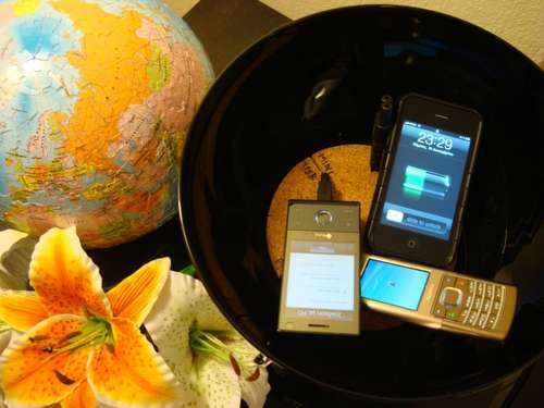 flower-vase-charger-diy