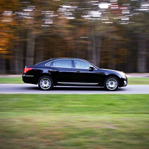 2011_Hyundai_Equus_full-1-620x319