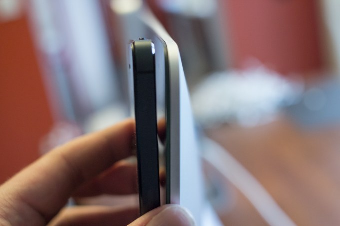 iPhone 5 and 2012 iMac thickness comparison