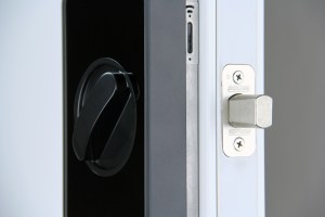 Lockitron_Schlage_close