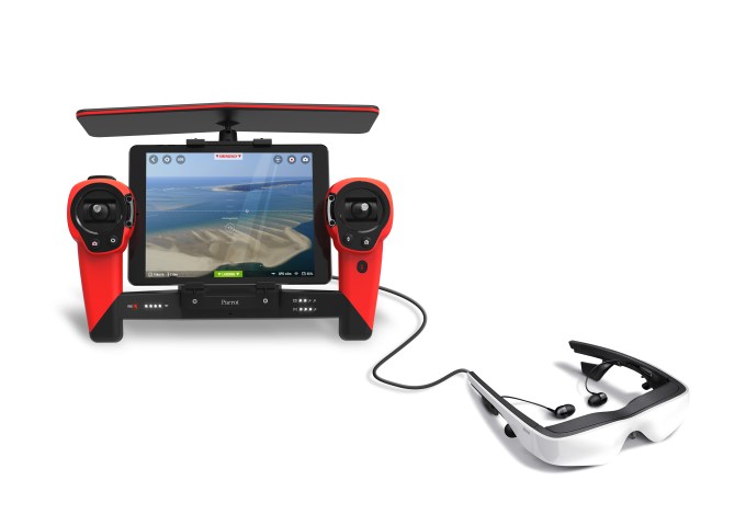 Parrot_BebopDrone_Skycontroller3