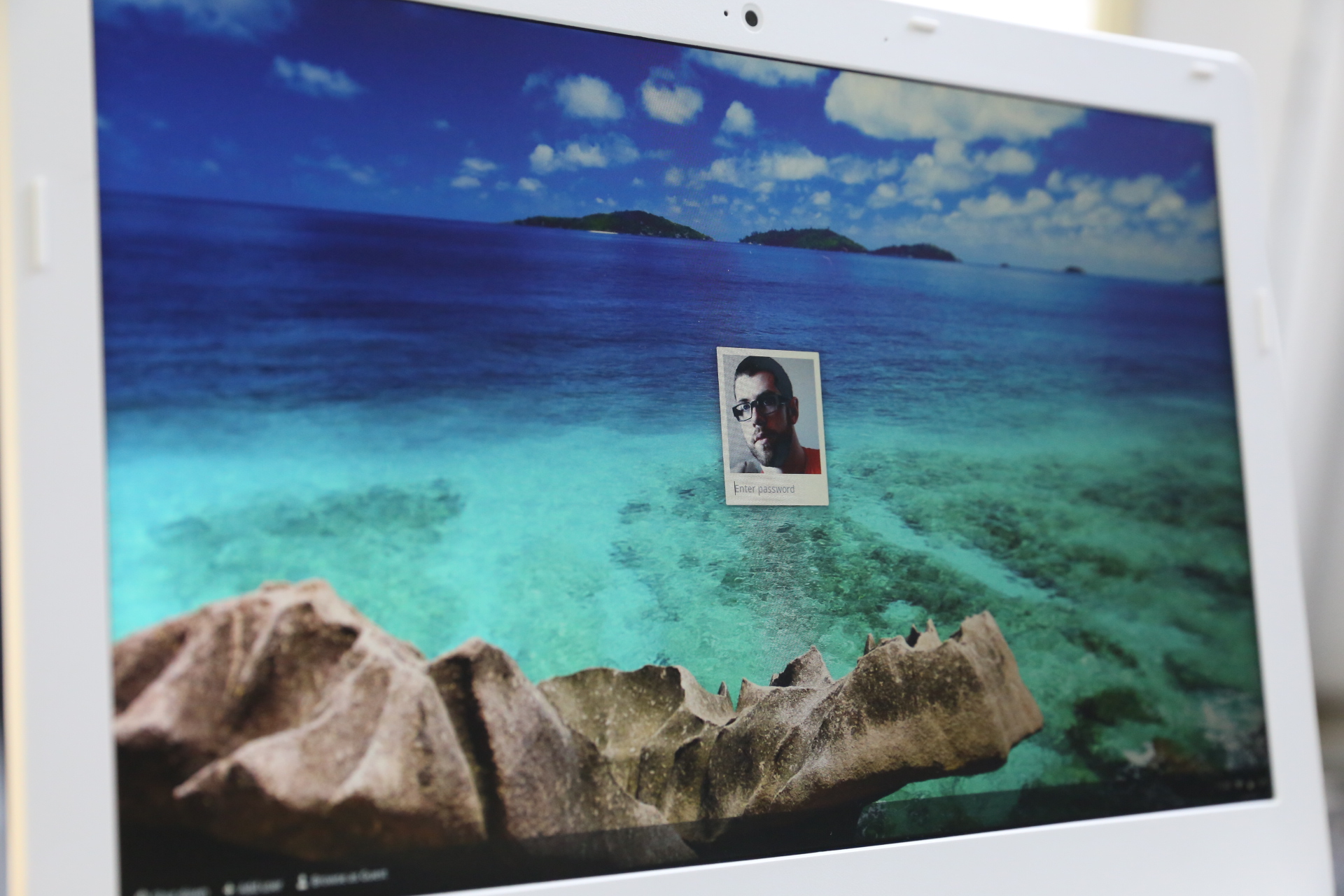 chromebook-13-screen