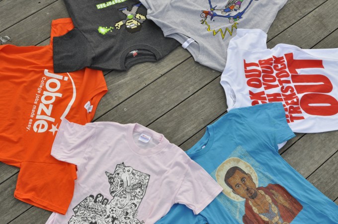 teespring-pile