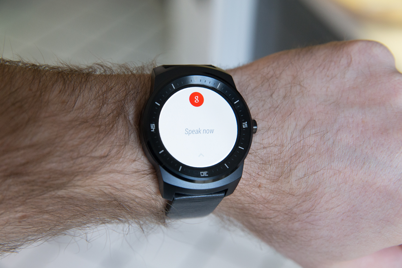 g-watch-r