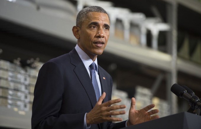 obama-cedarfalls2015