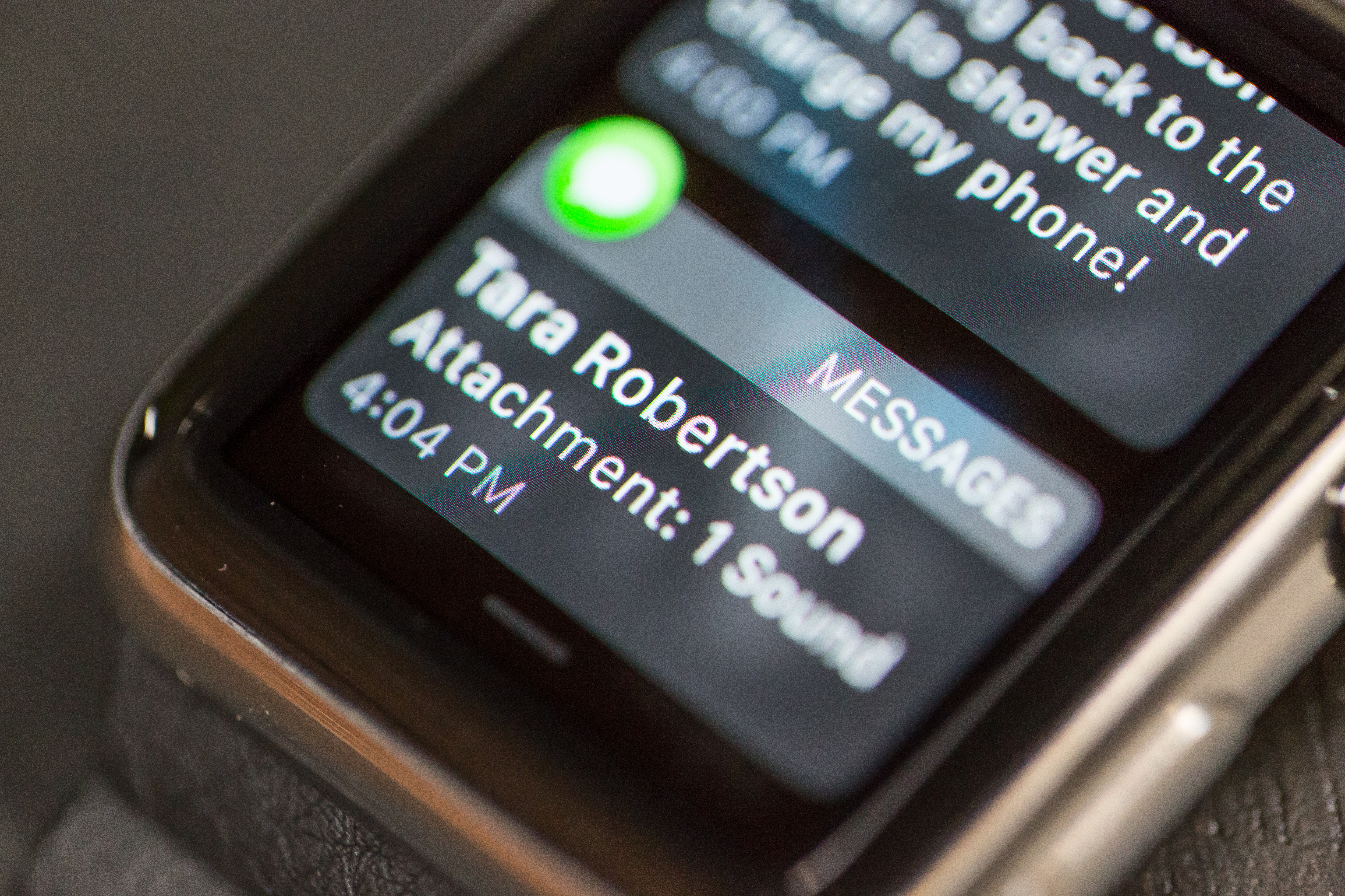 apple-watch-message-close