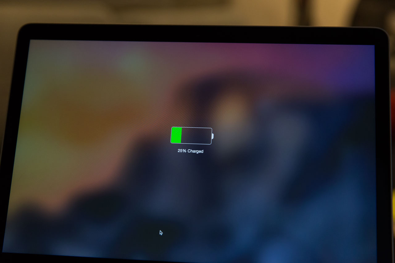 macbook-charging