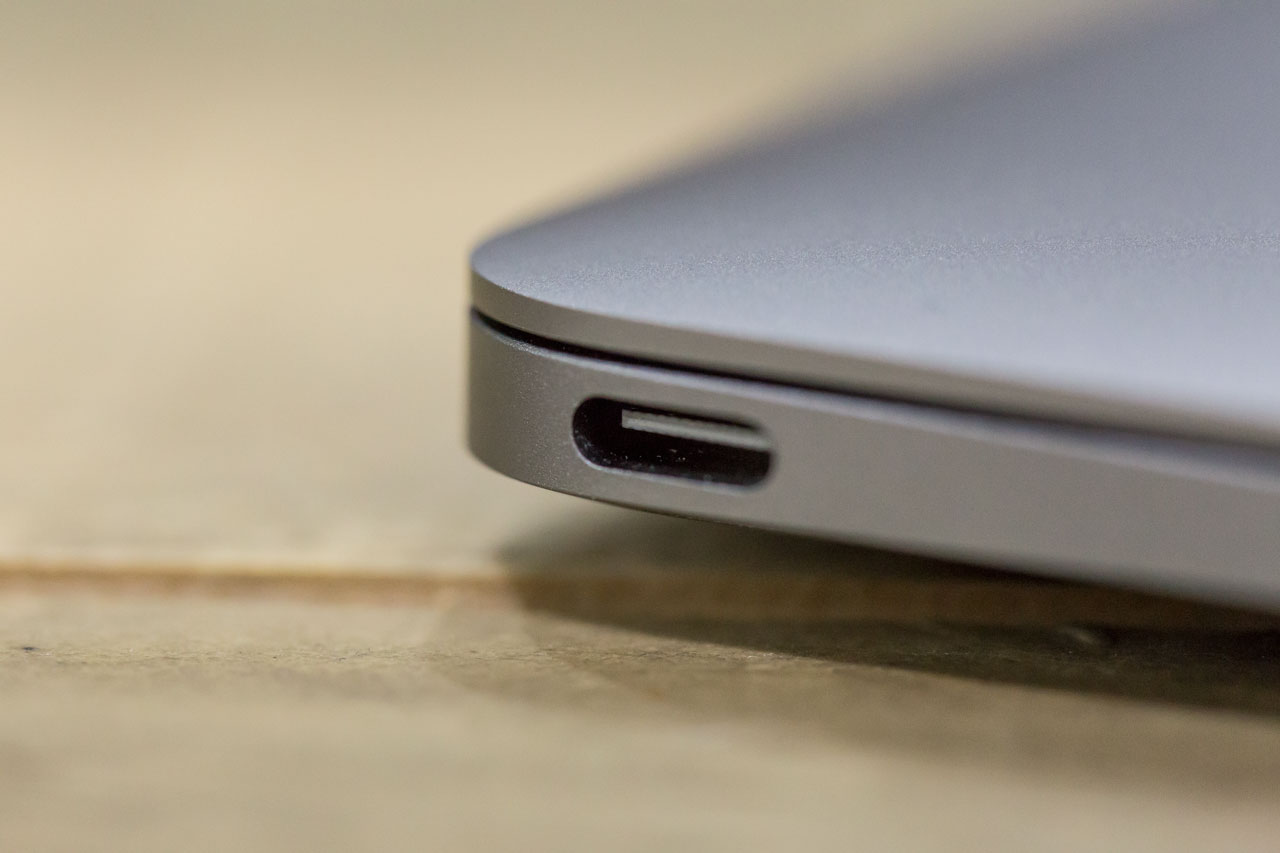 macbook-usb-c-detail