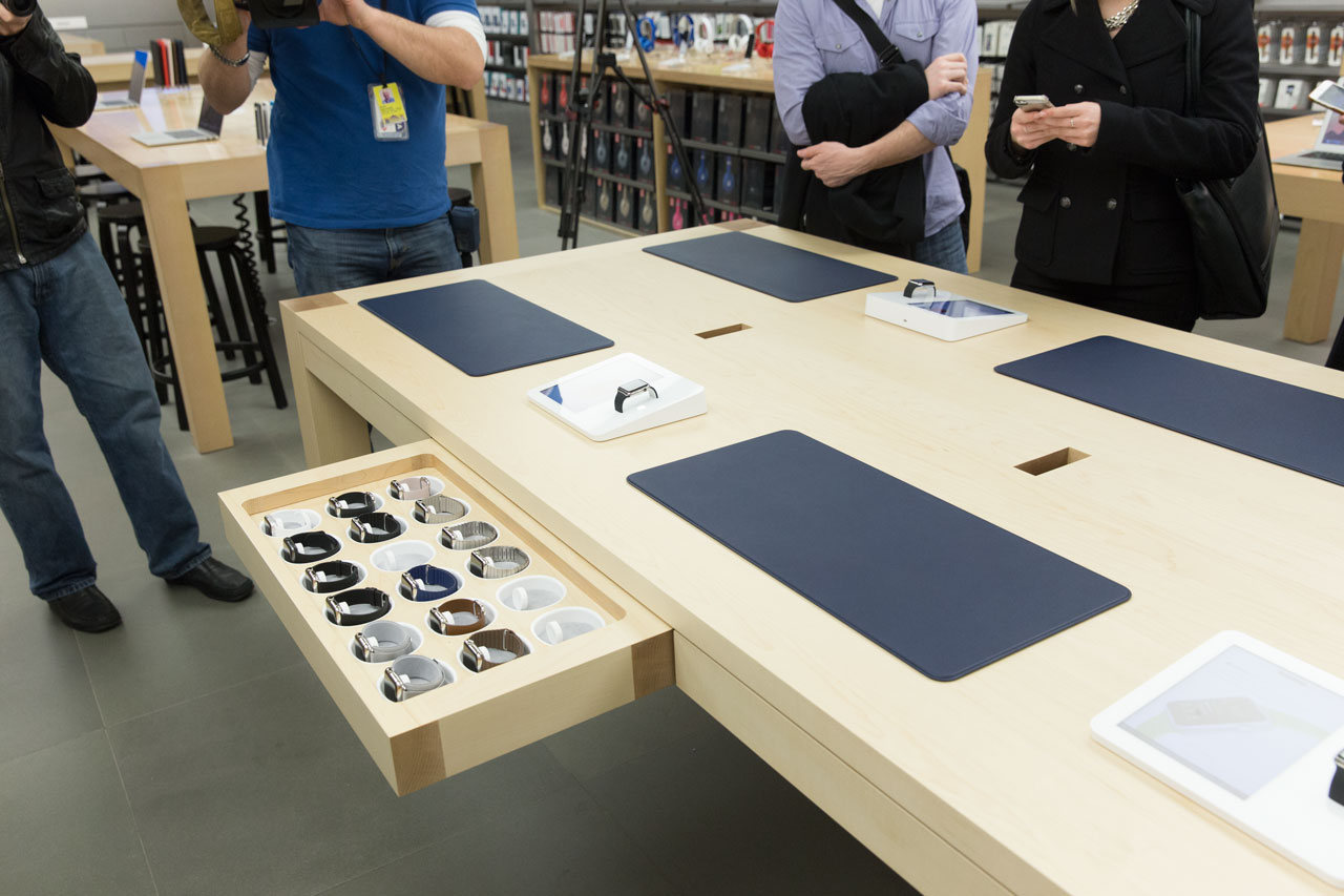 Apple Watch Try-On Drawer Open 