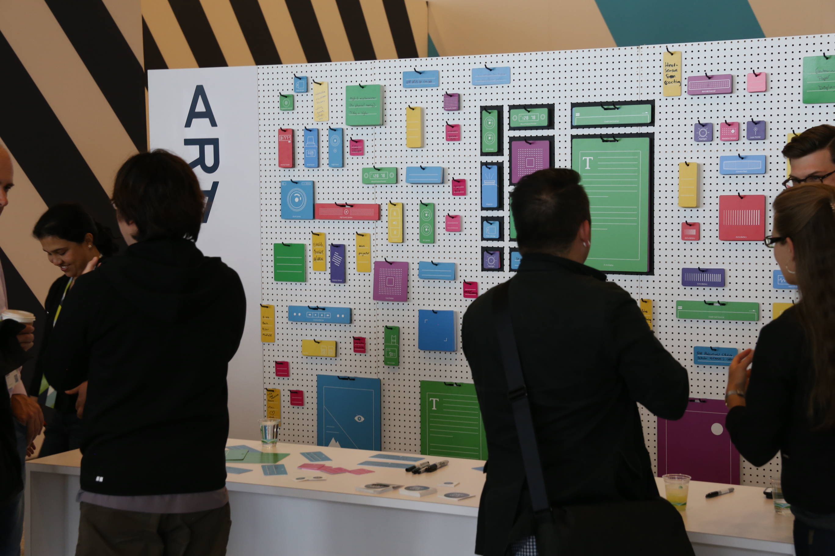 Project Ara Wall 