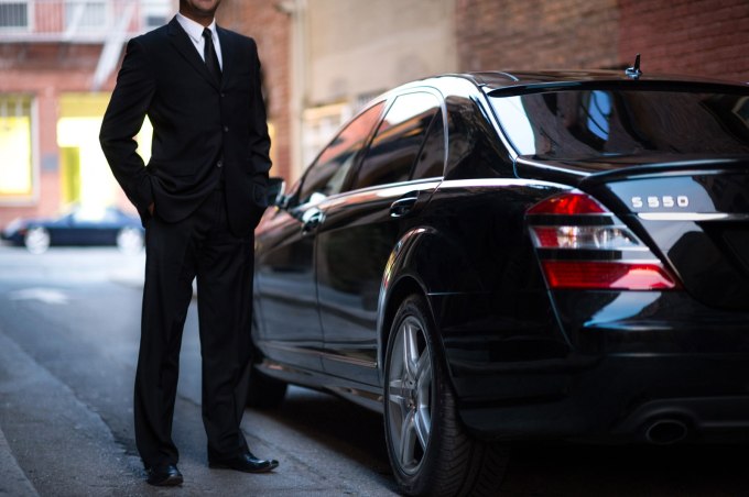 uber-Black_Car_Driver_Color