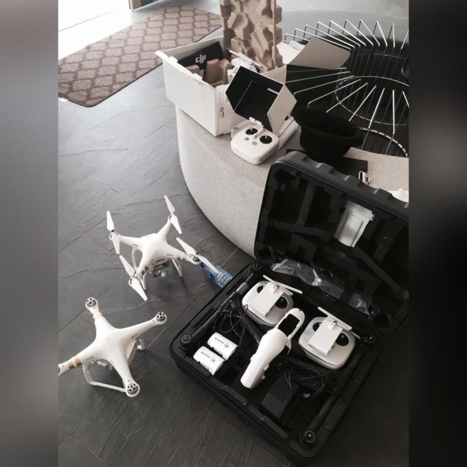 AEROSHUTTER.DRONES