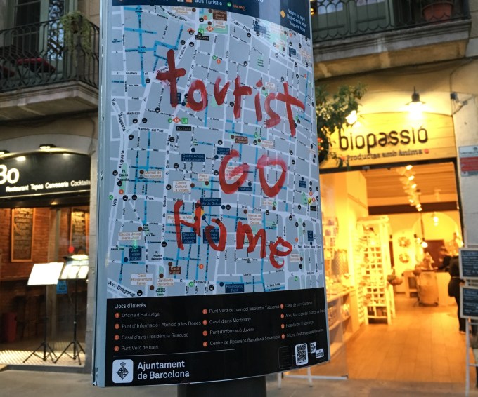 tourist go home