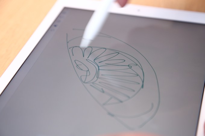 iPad Pro 9.7 - 1