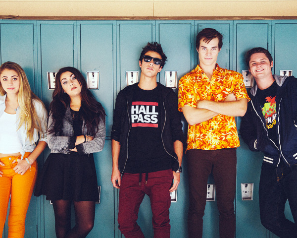 Entertainment_Expelled-Cast-600x480