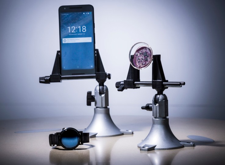 interscatter-three-devices
