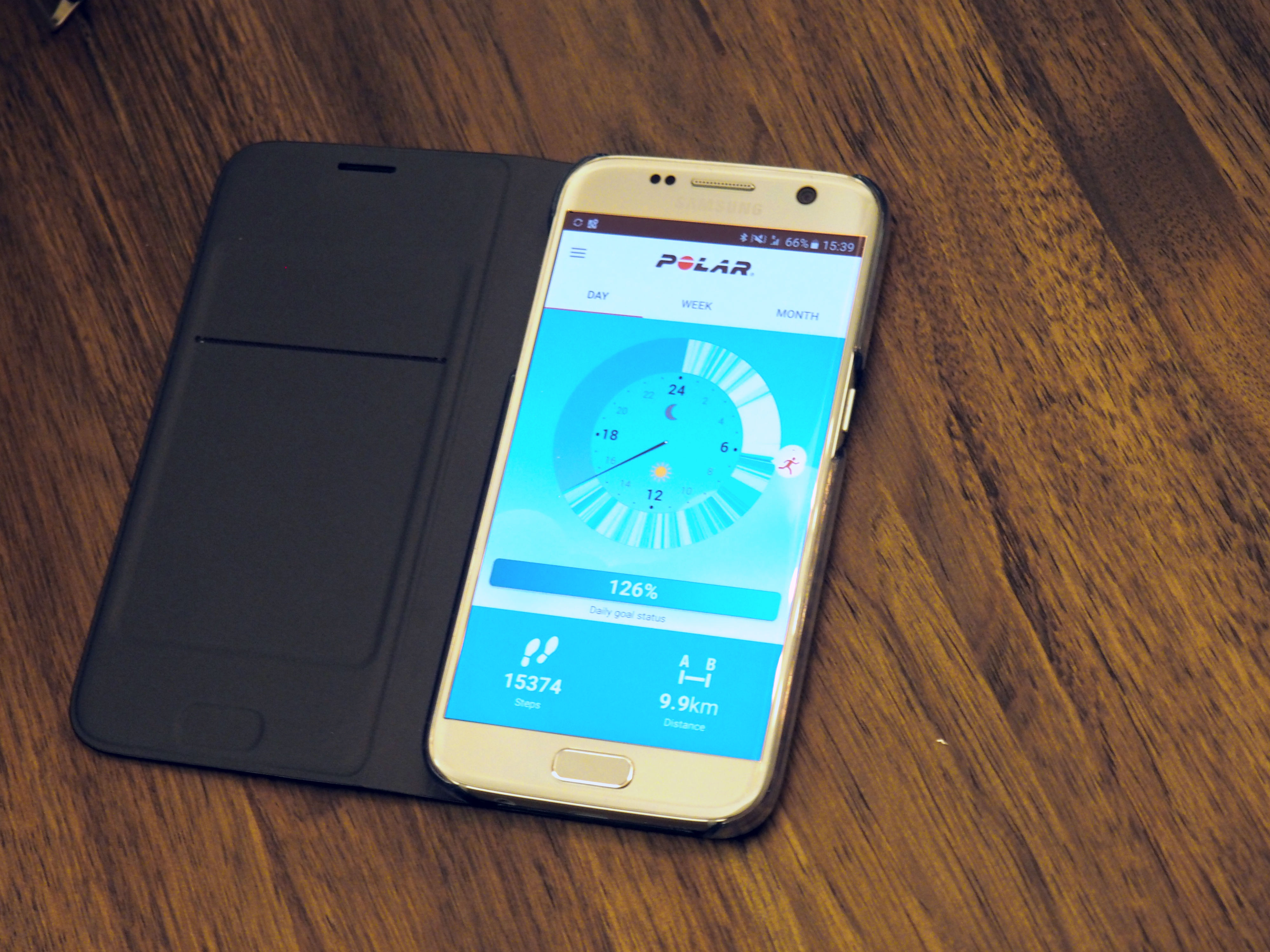 Polar M600