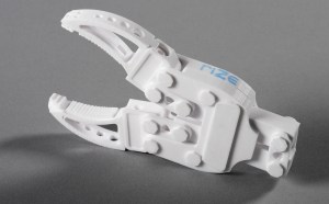 The Rize text on the side of this grabby-hand isn't printed on the object - it is part of the 3D printed plastic. 