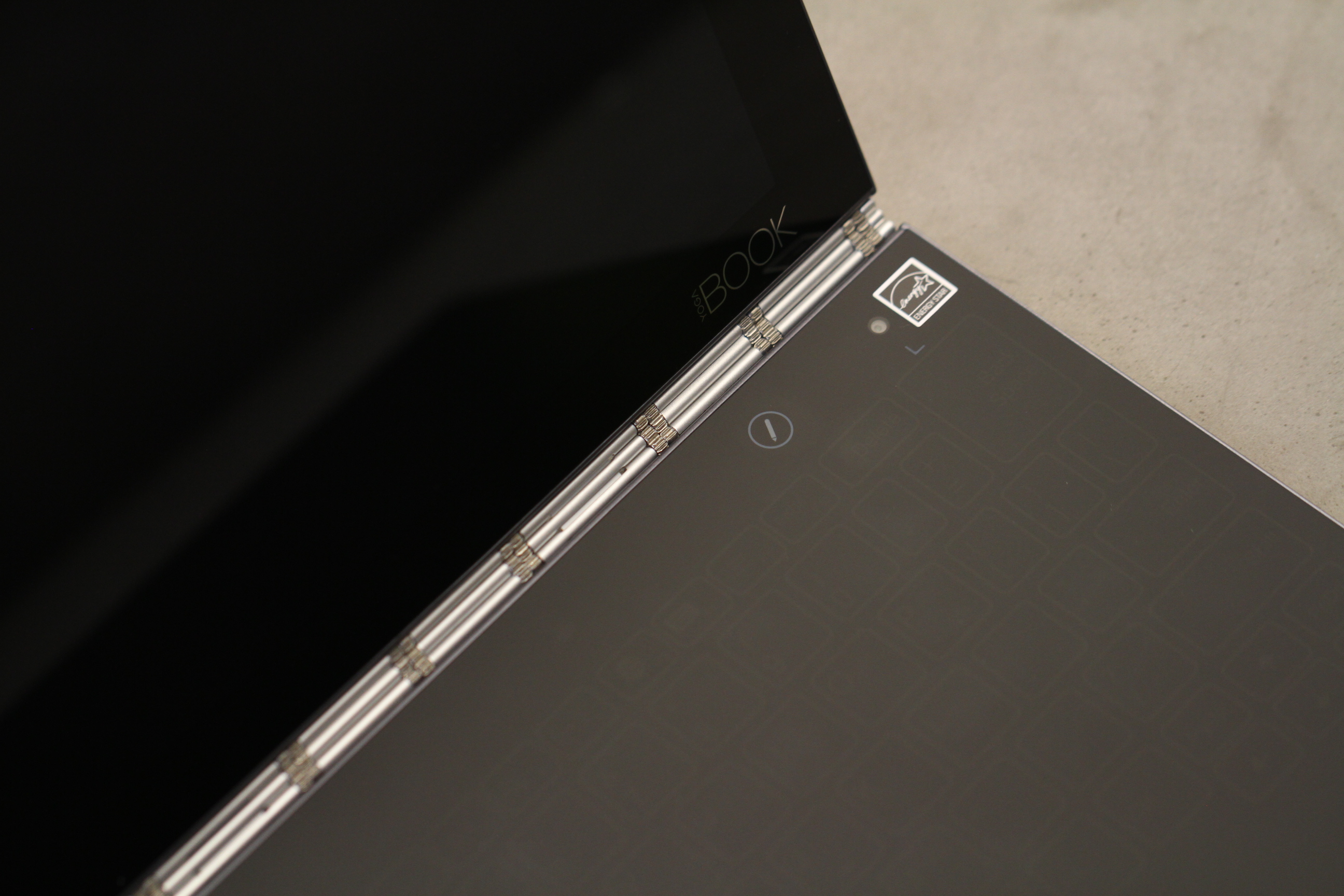 Lenovo Yoga Book