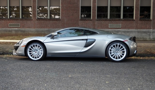 McLaren 570GT