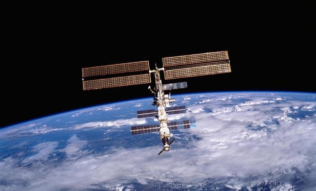 satellit in orbit