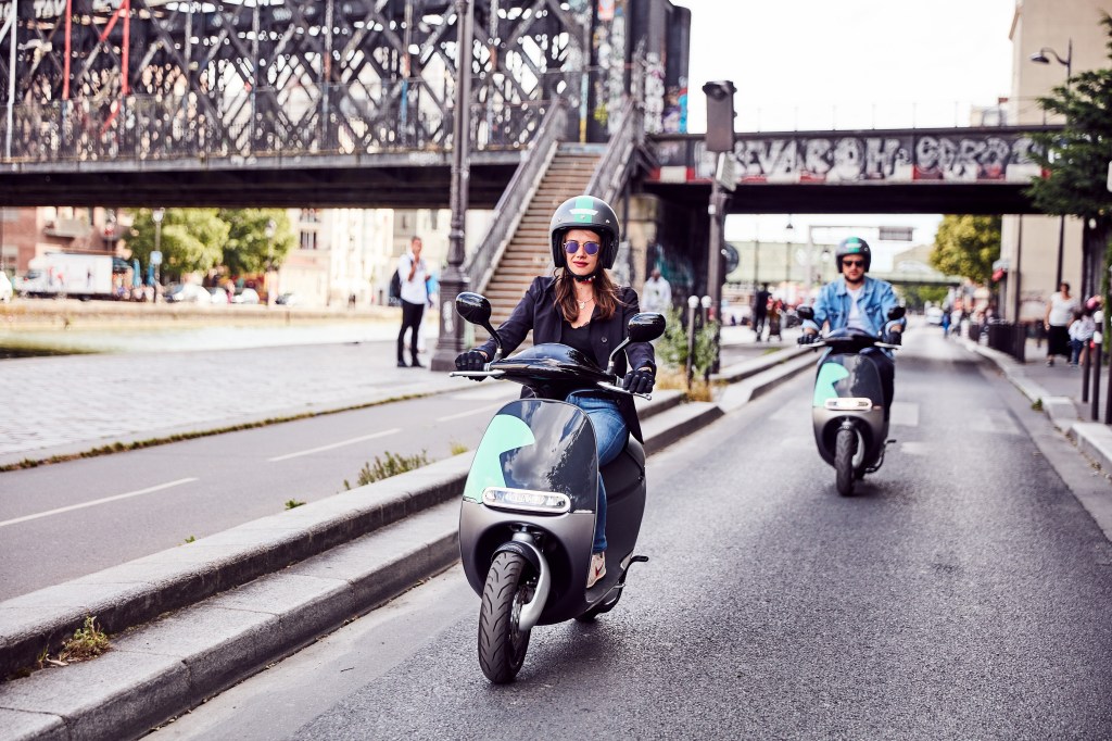 Coup shared scooter moped