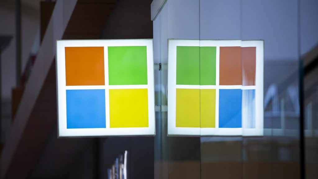 A Microsoft Corp. Store As Company Exceeds Sales, Profit Estimates On Cloud Gains