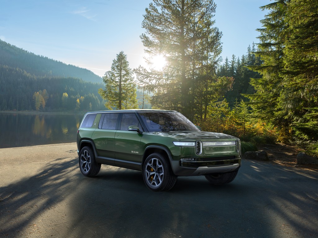 Rivian_R1S_ electric suv