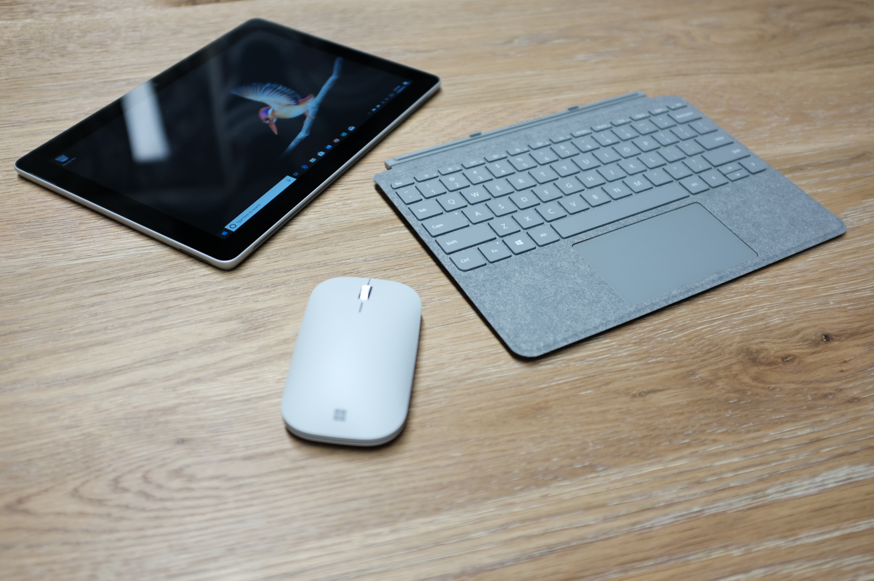 Microsoft Surface Go 