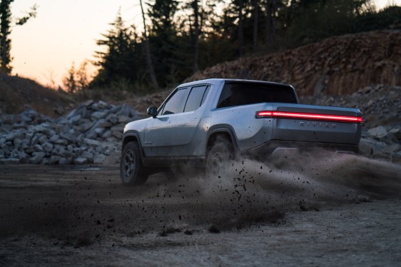 Rivian_R1T_pickup truck