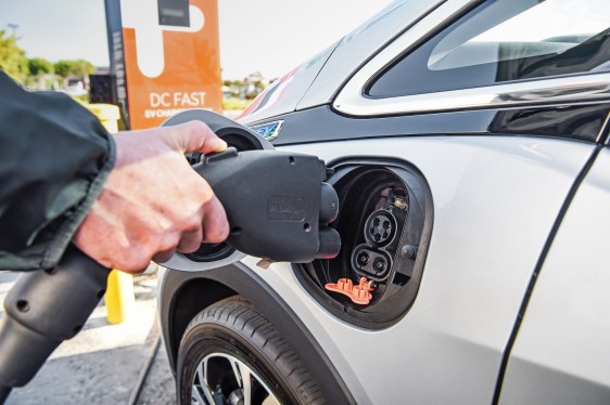 GM EVgo ChargePoint Greenlots