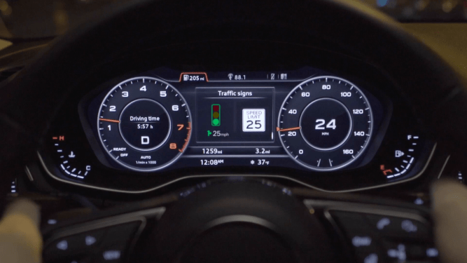 Audi green ligt detection