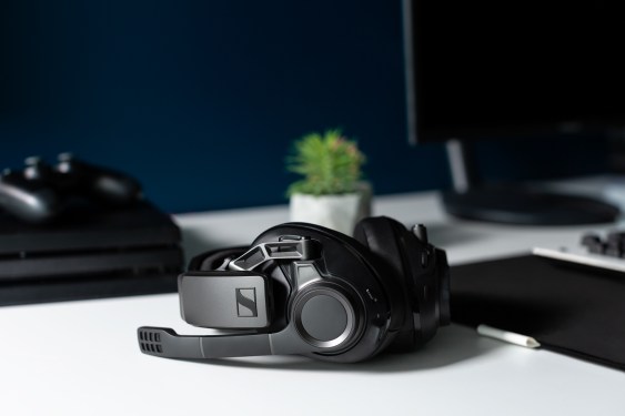 Sennheiser GSP 670 wireless gaming headset