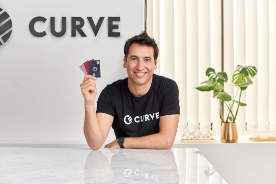 Curve's Shachar