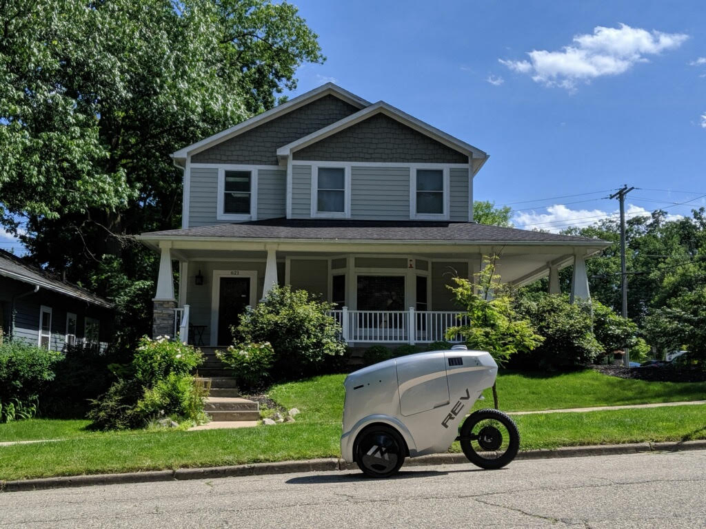 Refraction autonomous delivery robot